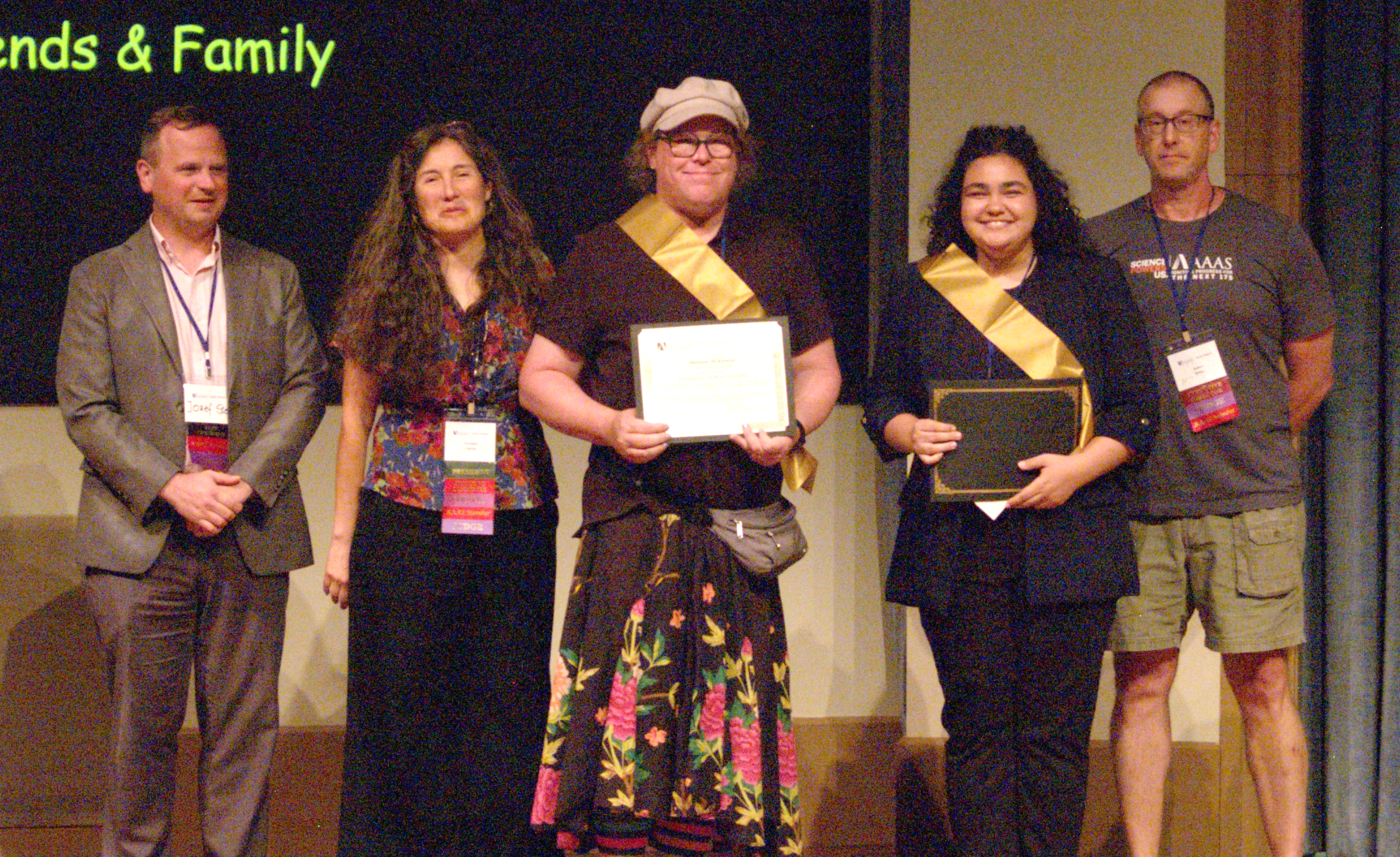 Shannon McKinnion receives AAAS award