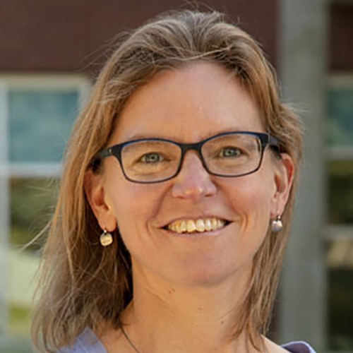 Dr. Anne Egger
