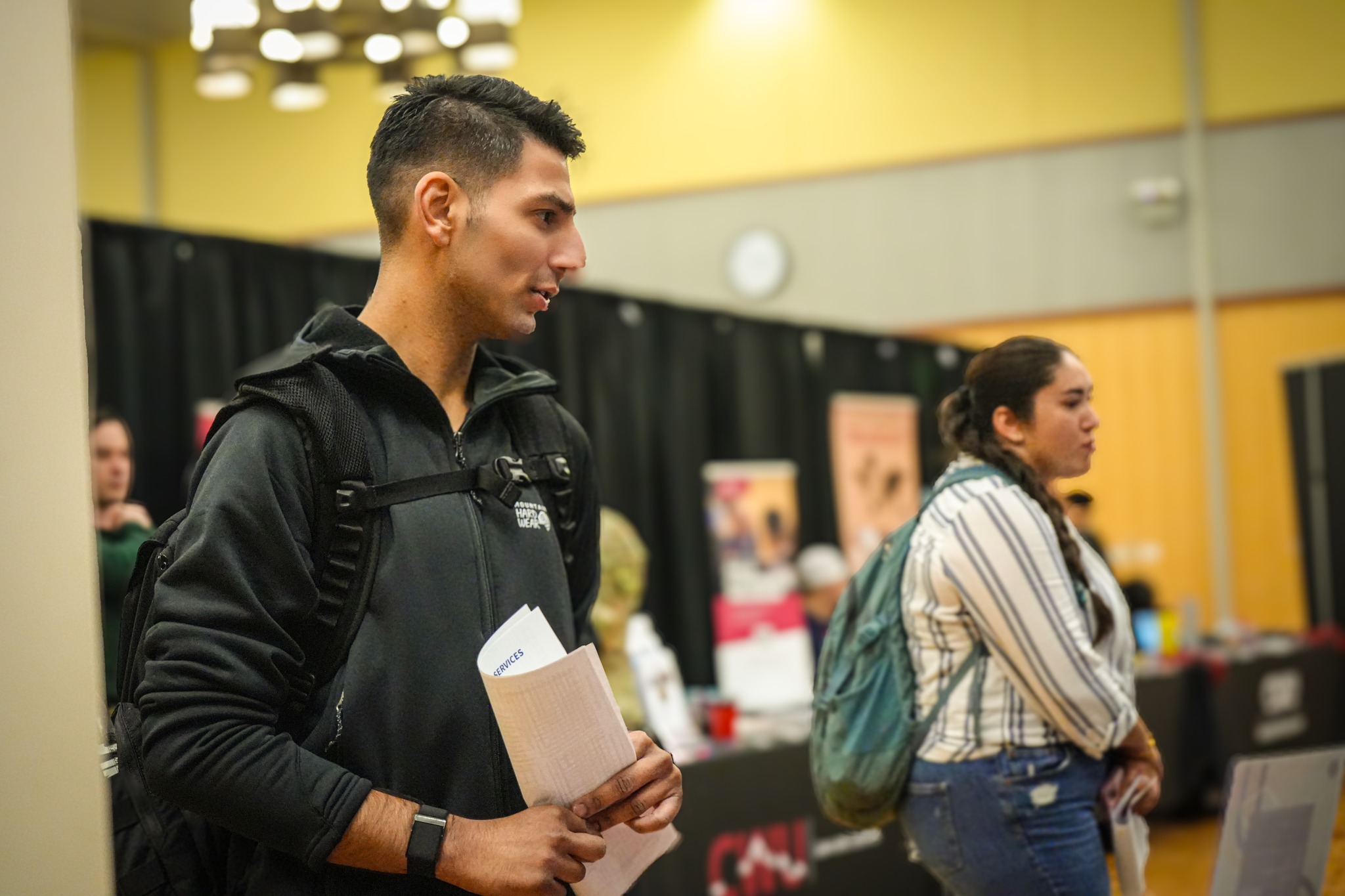 Two CWU students at the career fair