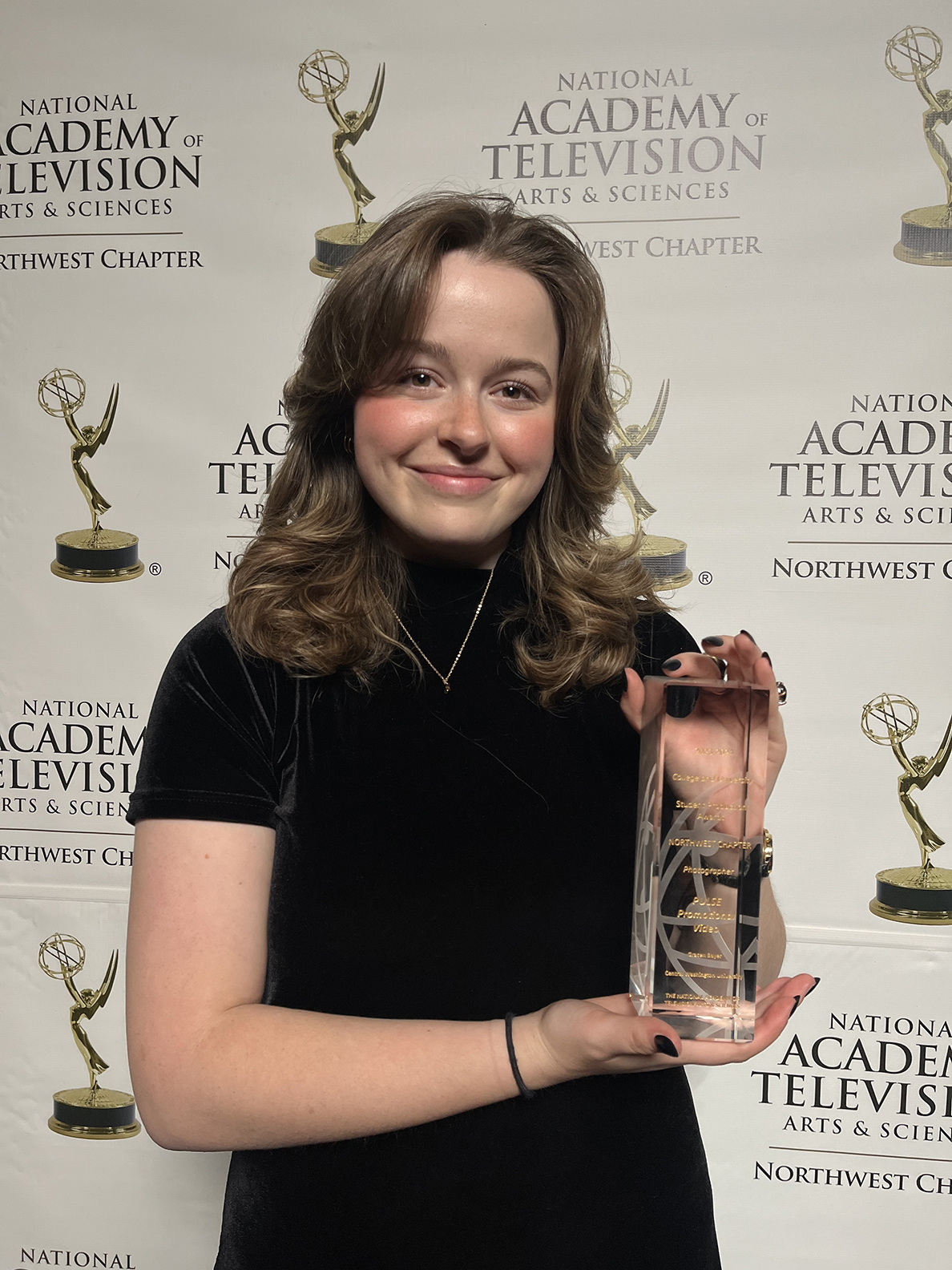 Gracen Bayer receives her award