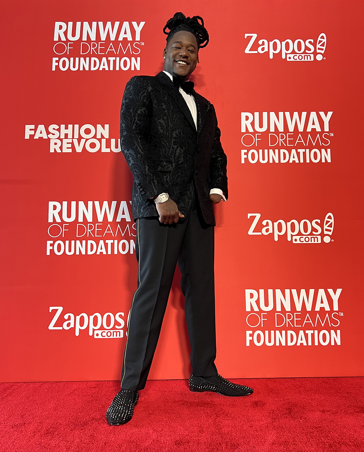 Shaquem Griffin wearing a tuxedo