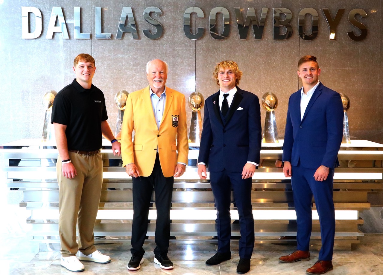 Tanner Volk and the other award winners