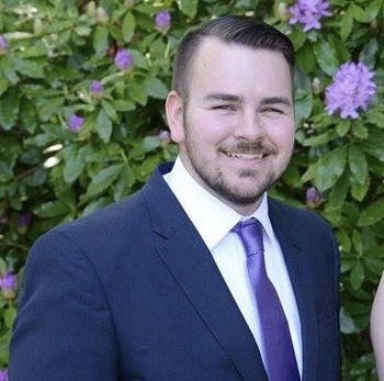 Jeremy Allegre Graphic Design 2017. Membership Design Intern USA Field Hockey Colorado Springs, CO