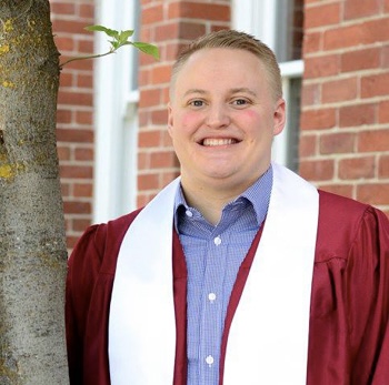 Michael Redick Graphic Design 2017. Graphic Designer Logo Unlimited Kirkland, WA 