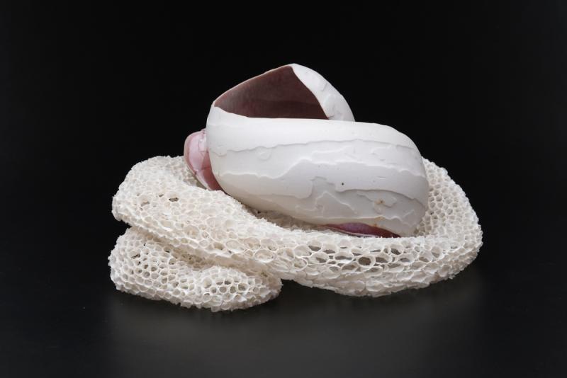  pile of something made of ceramic materials. 