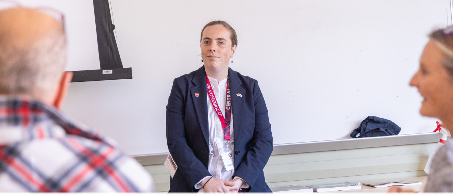 professionals having a conversation with a presenter