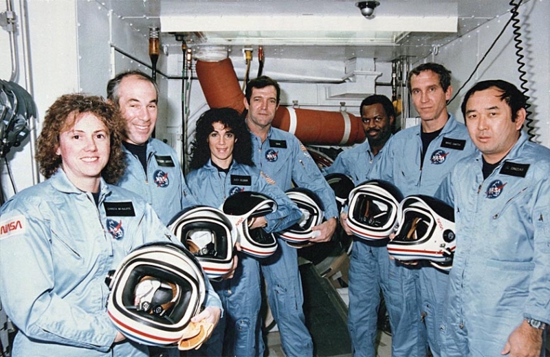 Mcnair with other space shuttle challenger crew