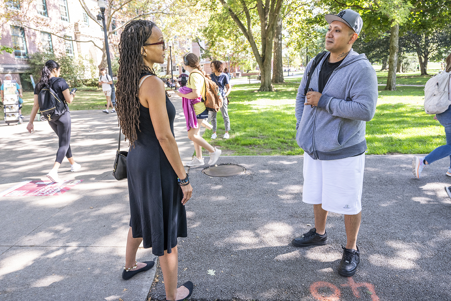 Luis Moreno talks to a professor at Ohio State University
