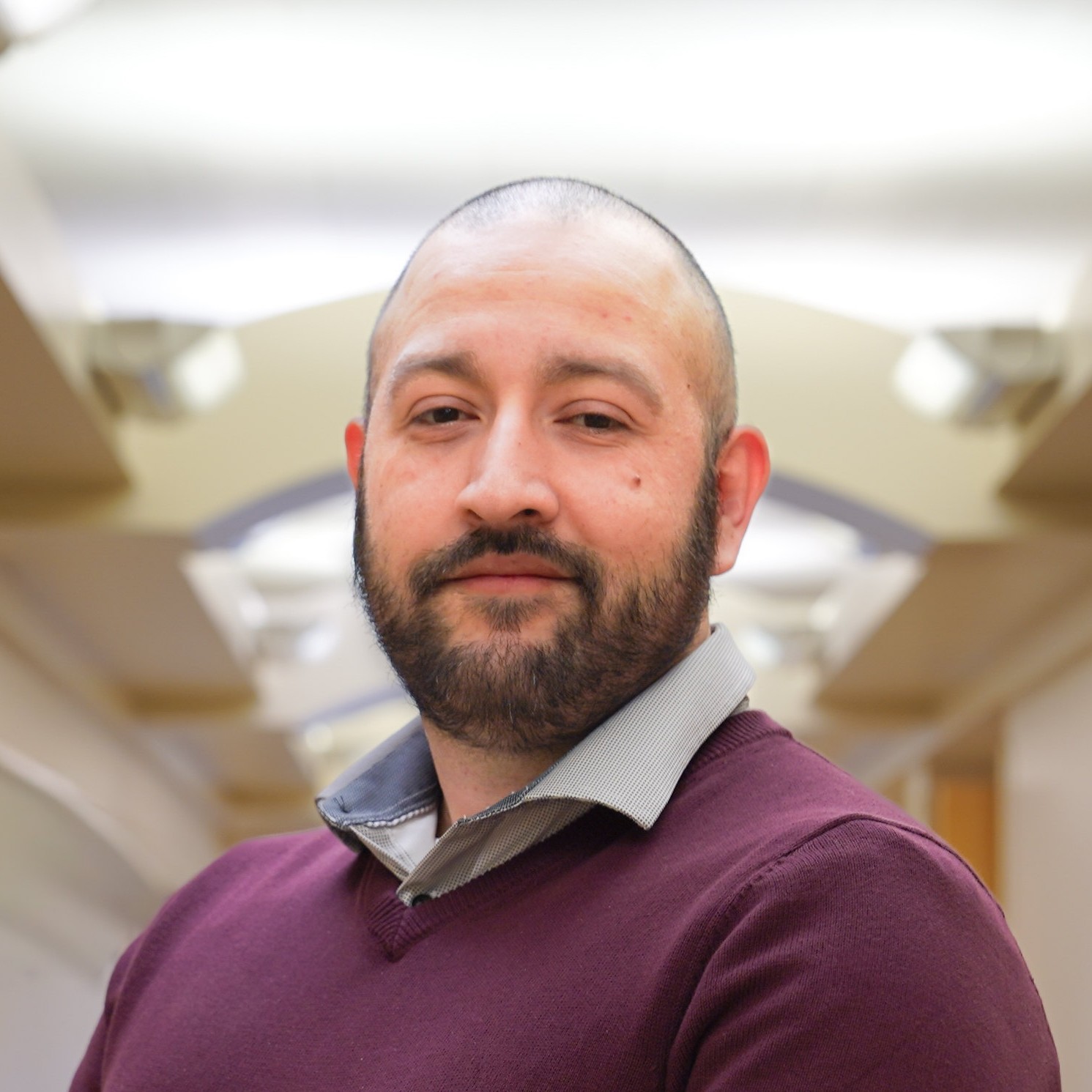 Victor Romo Headshot