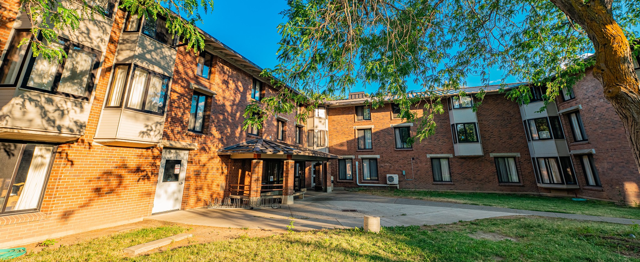 Three-story brick residence hall