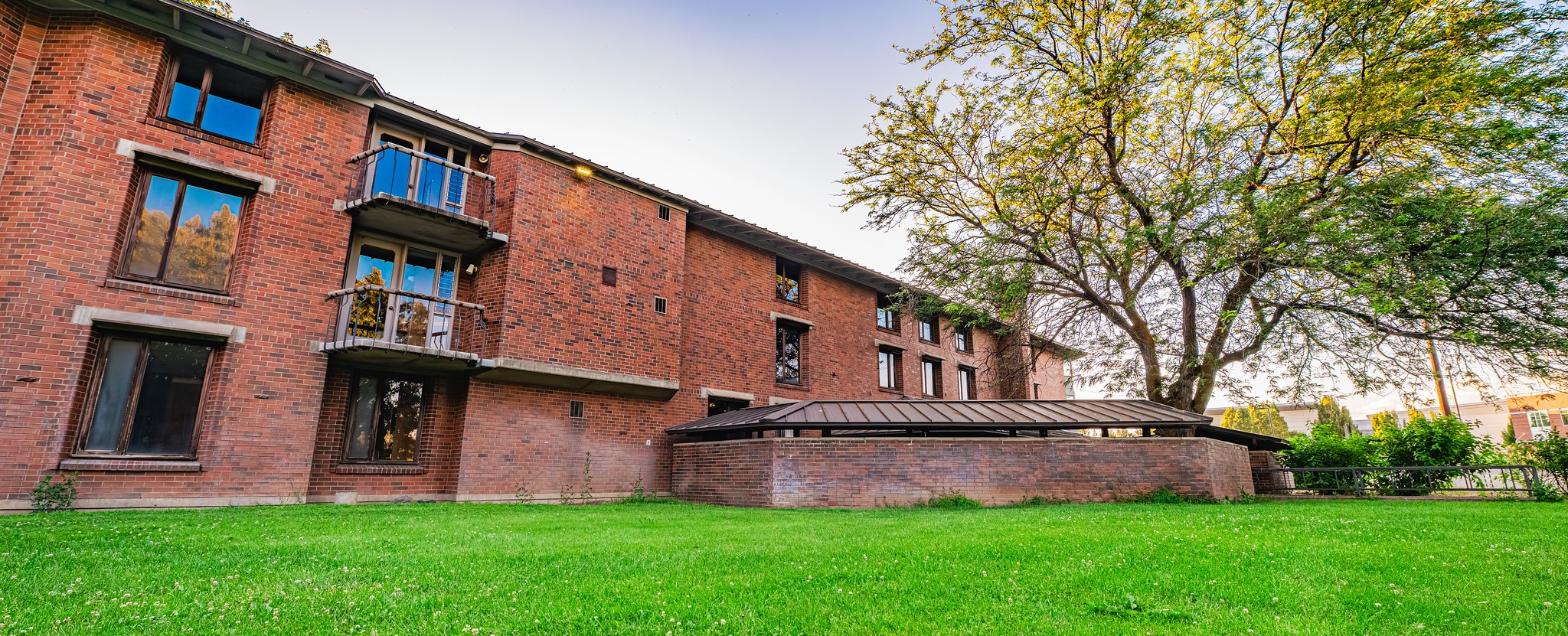 Three-story brick residence hall